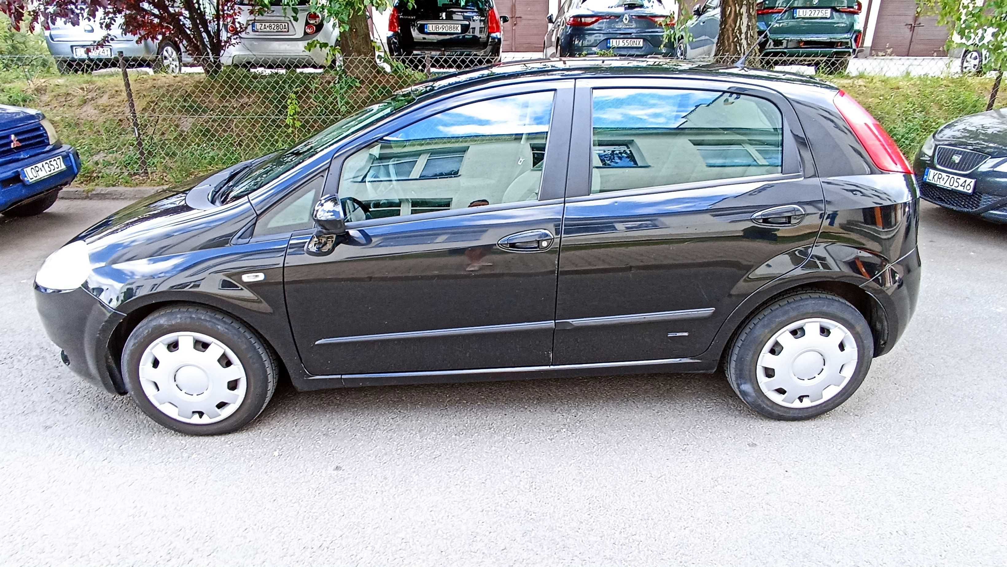 Fiat Grande Punto 1.4benzyna SPROWADZONY Klimatyzacja Dwustrefowa