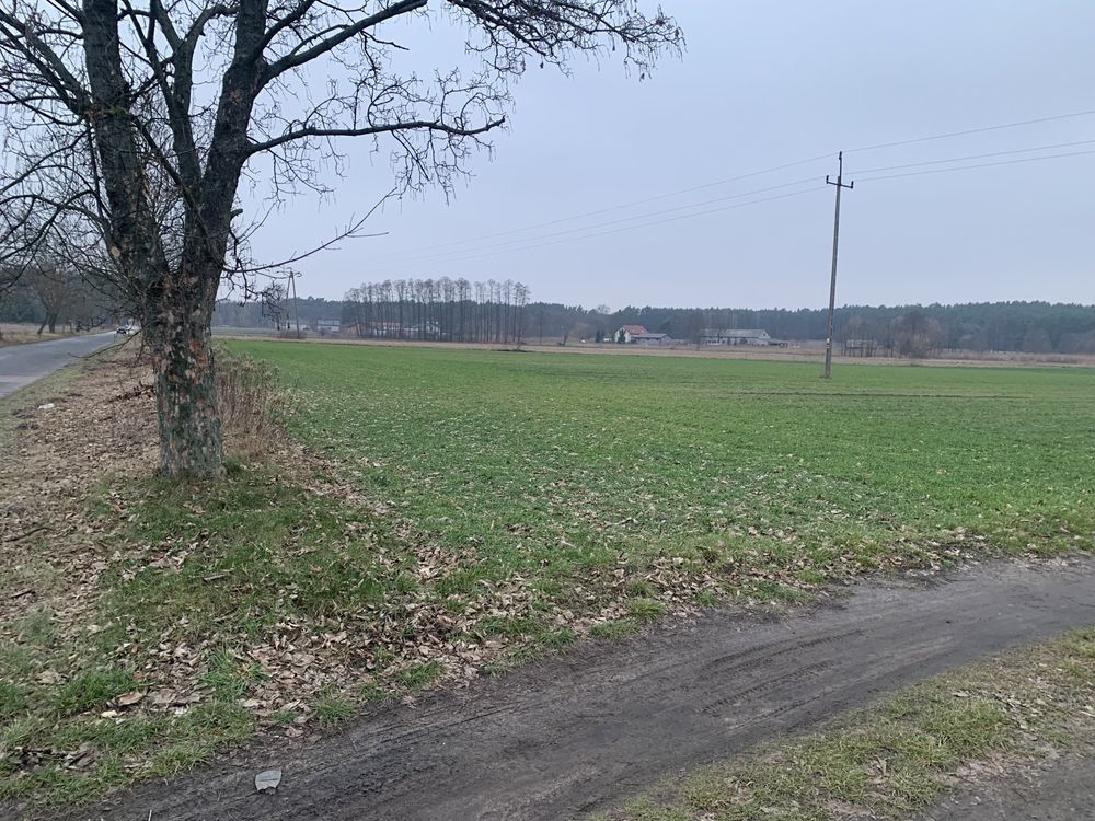 Sprzedam działkę budowalno rolną