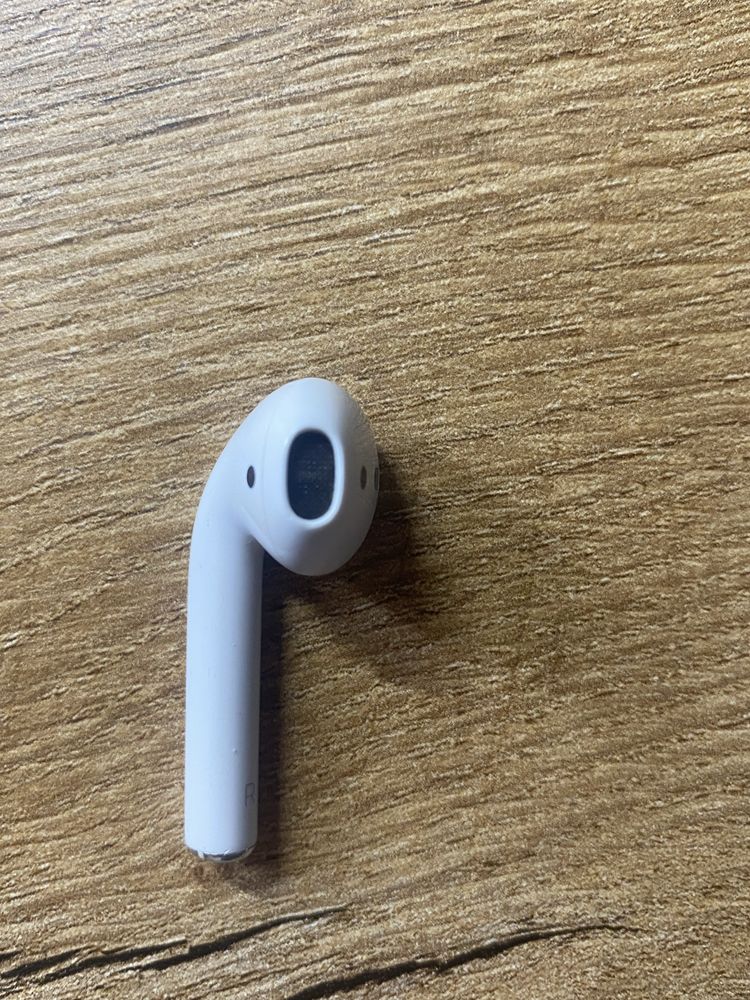 Airpods w orginalnym pudełku