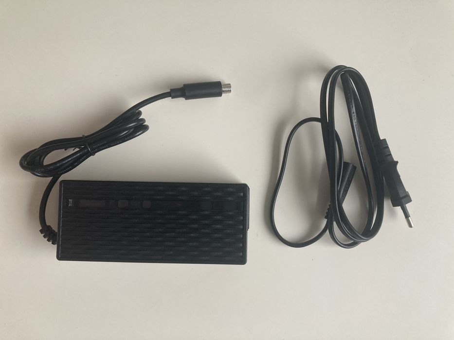 Ładowarka do hulajnogi elektrycznej green cell