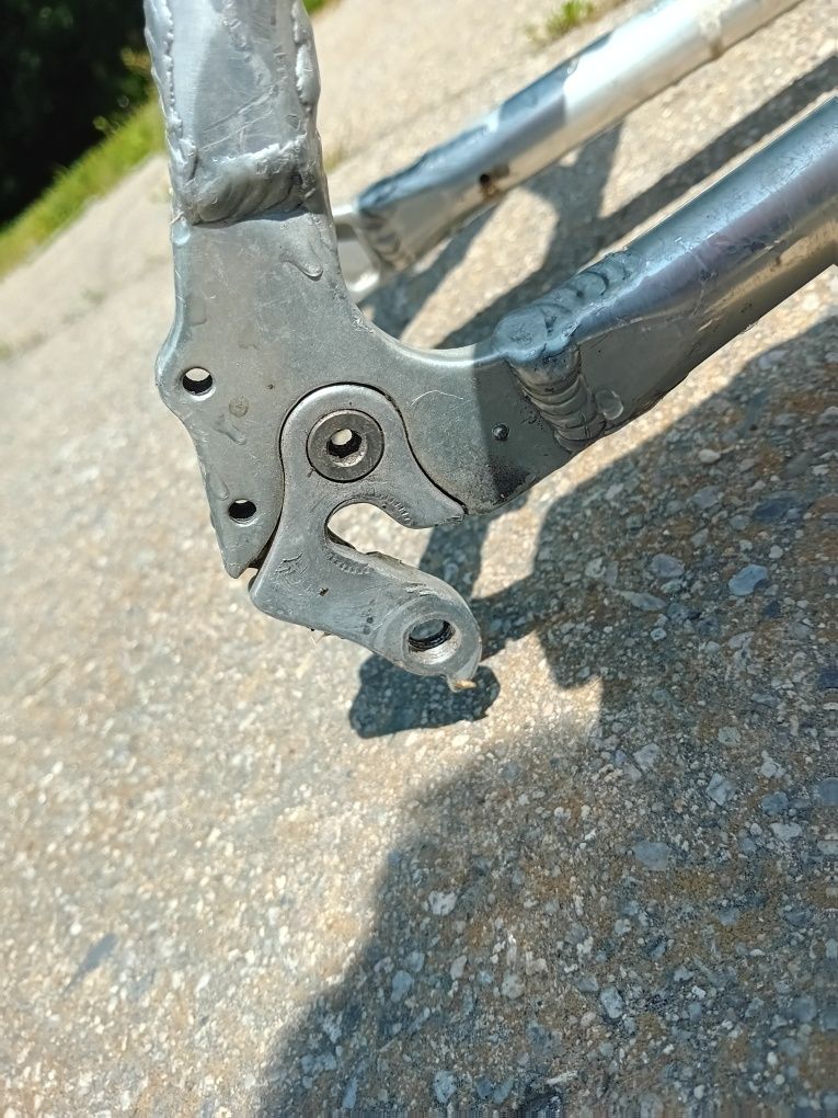 Rama retro peugeot excess