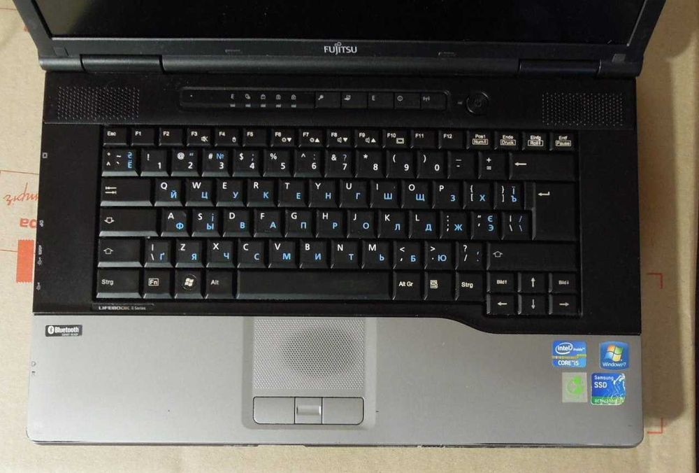 15,6" Fujitsu E752 i5-3320M*8Gb DDR3*SSD128Gb*COM*4G-LTE*WiFi*DP/HDMI