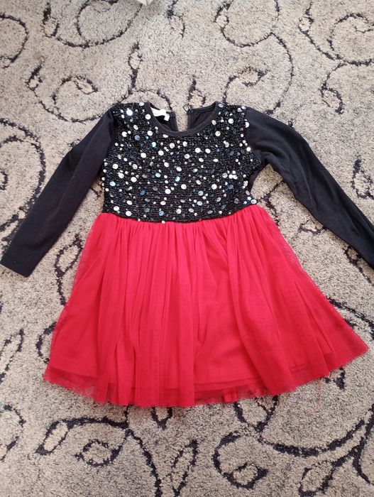 Речі для дівчинки