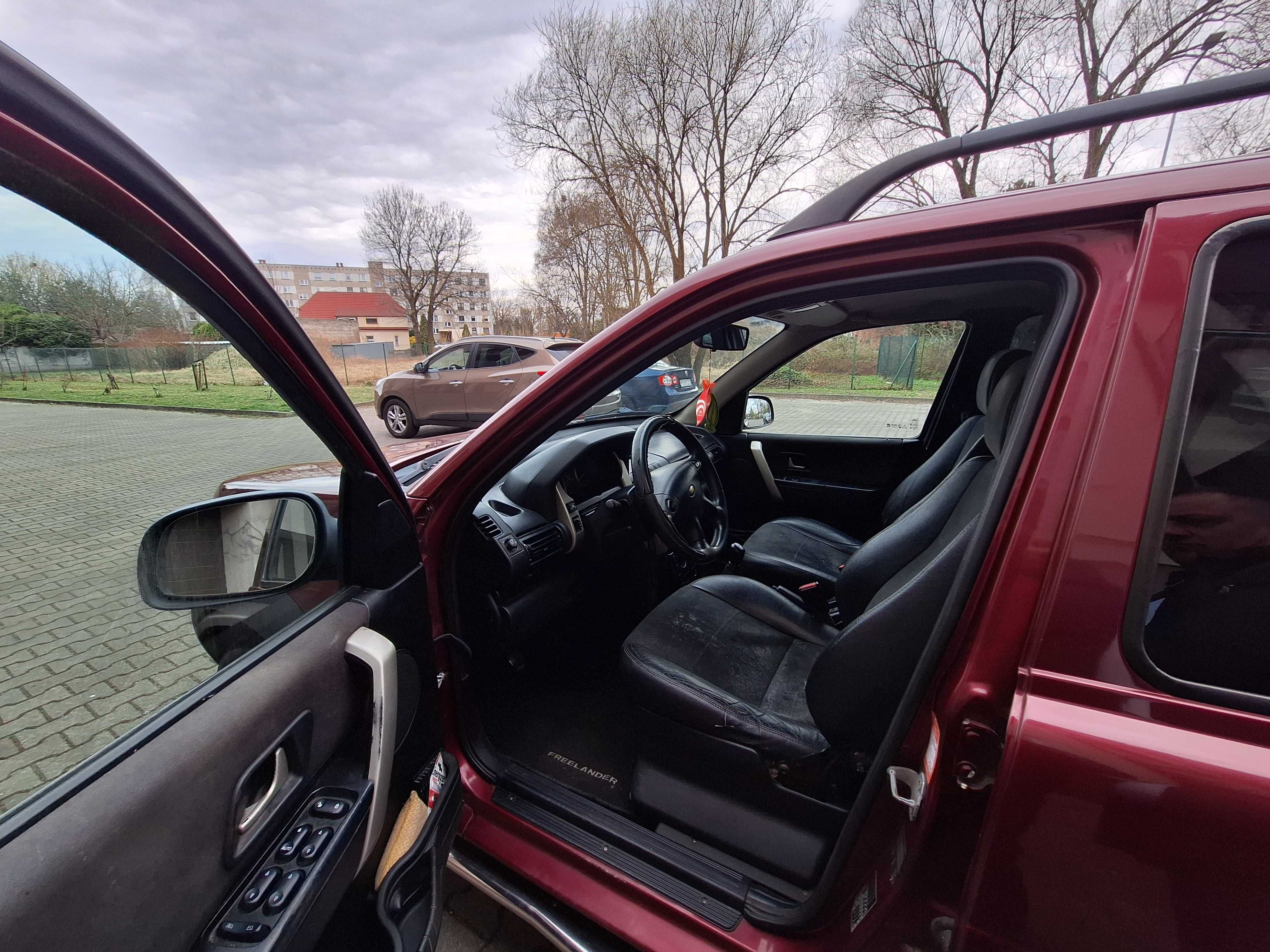 Sprzedam land rover Freelander 1.8 b+g 2005r.
