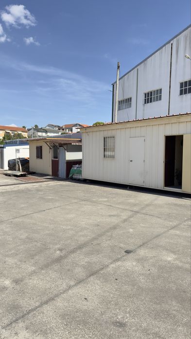 Vendo oficina de pintura e mecanica com todo o recheio