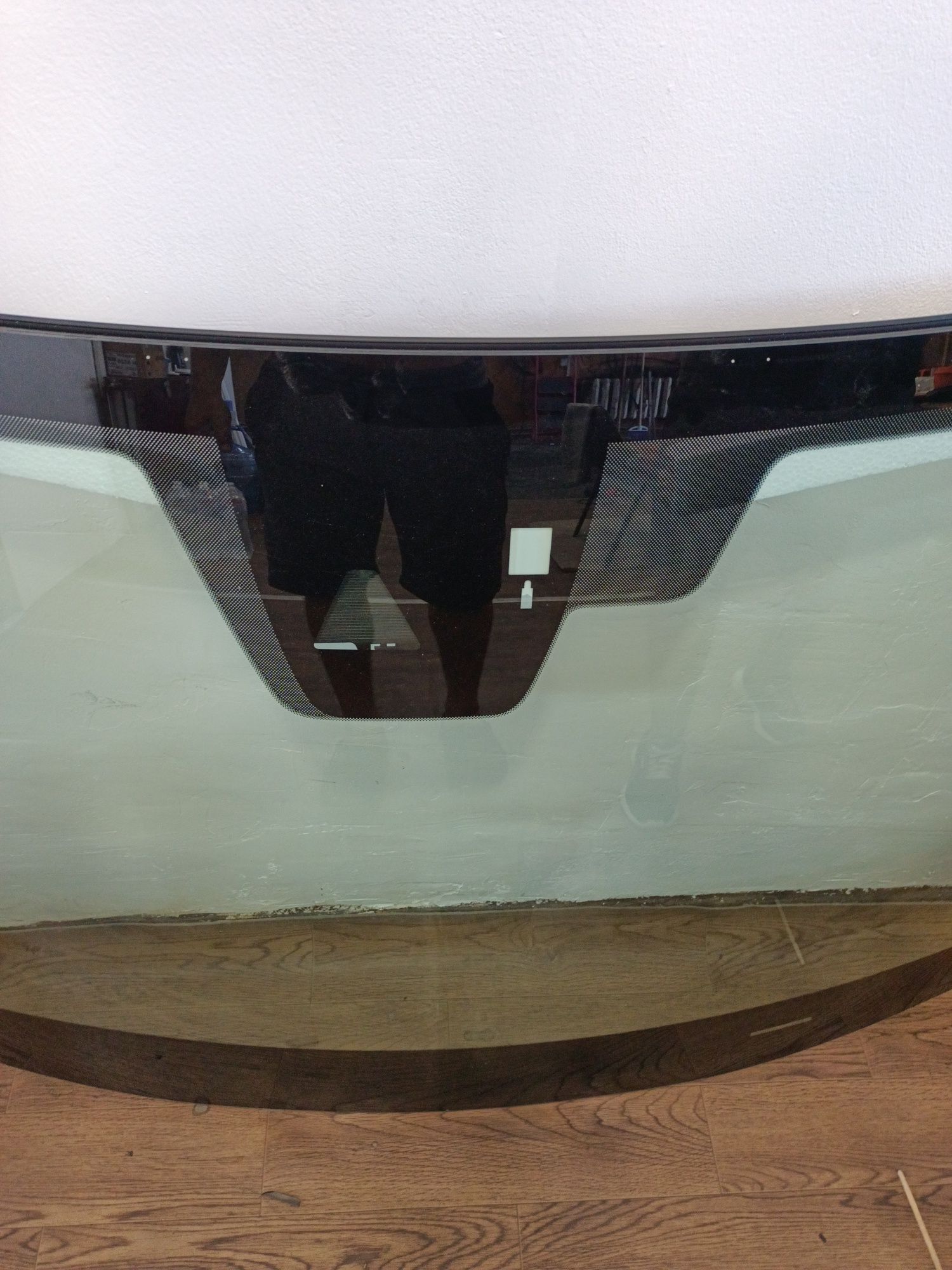 Продам лобовое стекло на MAZDA CX30,CX9 2020год  Mazda 3,6 под роекцию