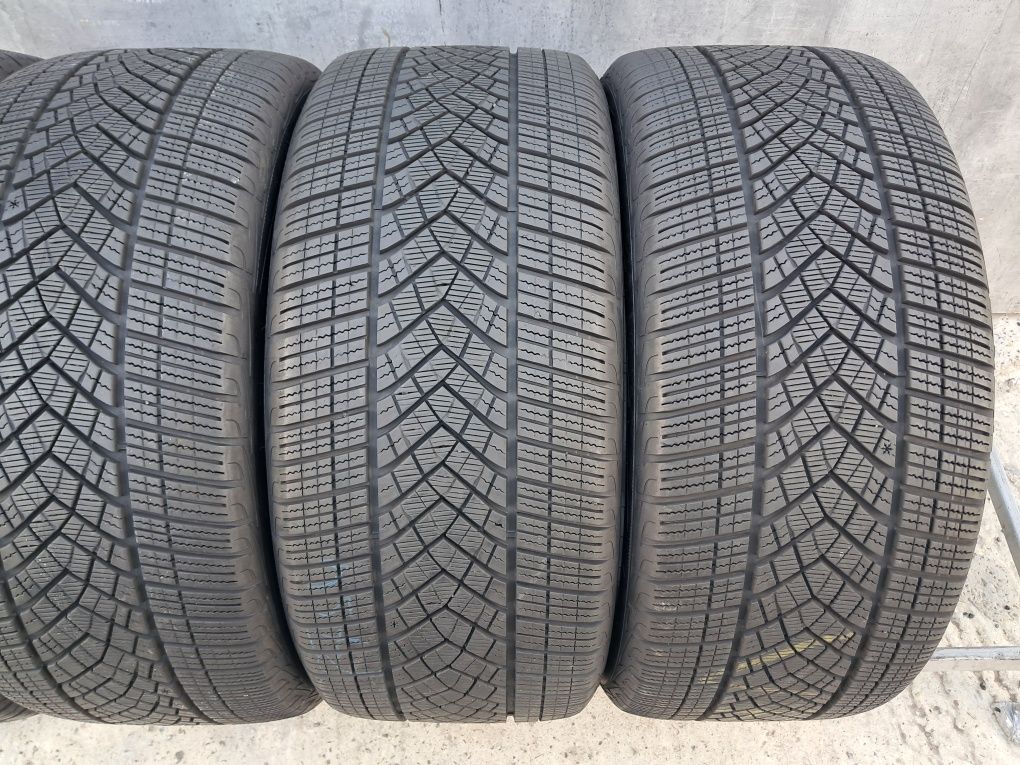 Резина зимова, 285/45 R20 Good Year Ultra Grip Performance Gen 1