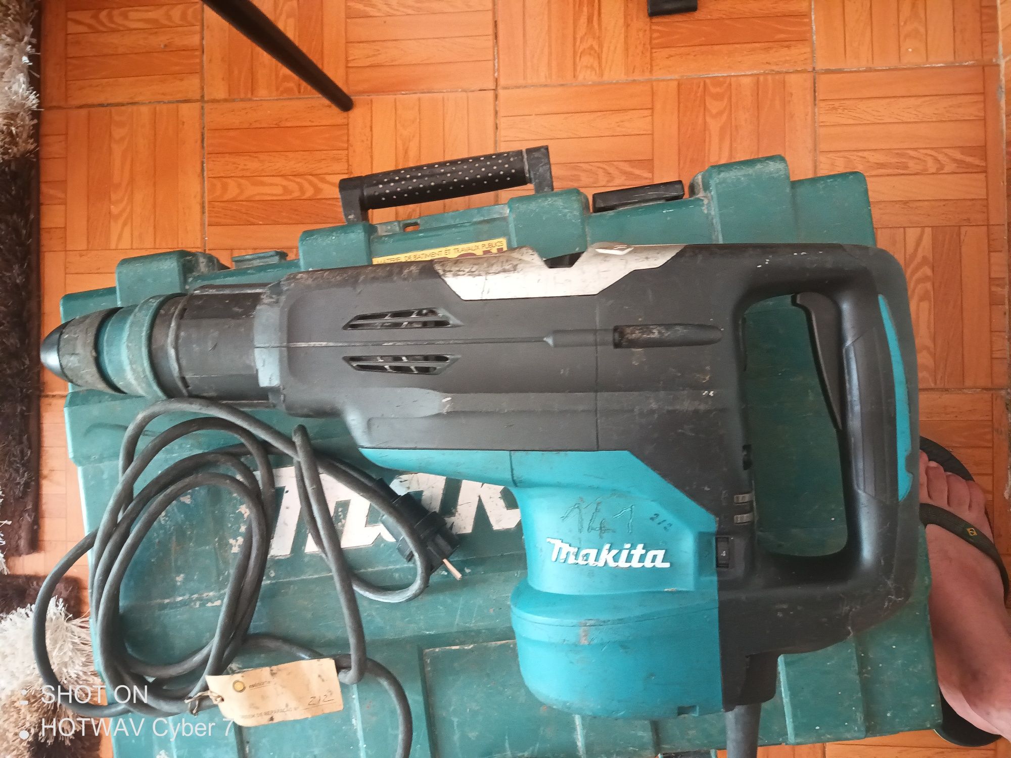 Martelo combinado Makita rectificado