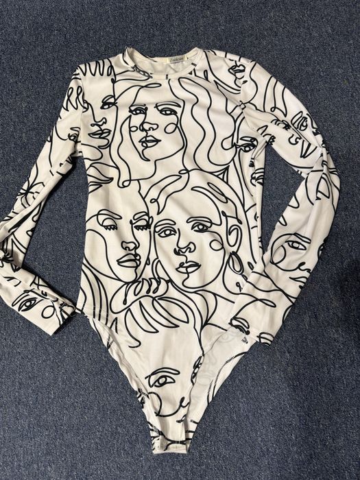 Кроп кофти, світшоти та боді