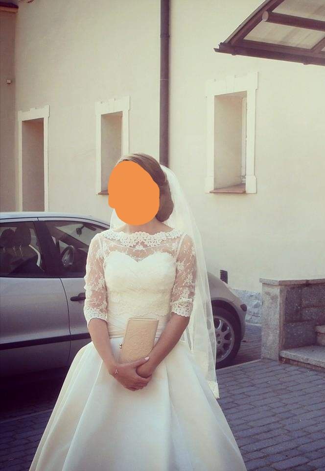 Hiszpańska Suknia ślubna Pronovias La Sposa +bolerko i welon