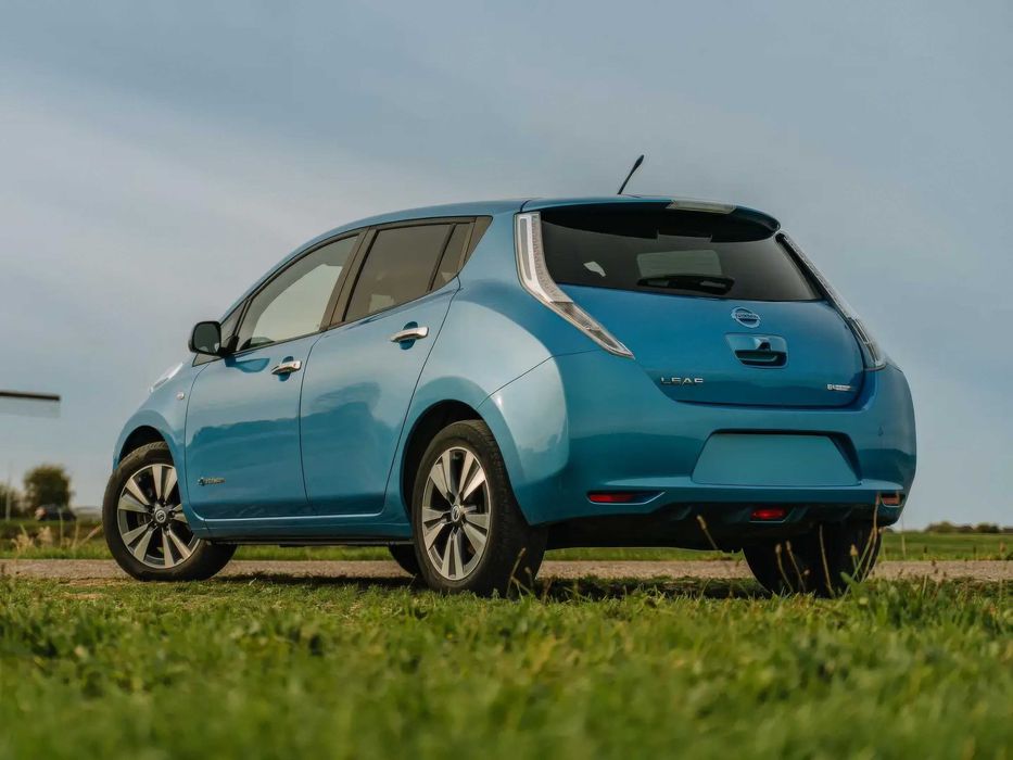 Nissan Leaf      2013