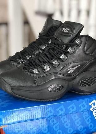 Женские кроссовки Reebok