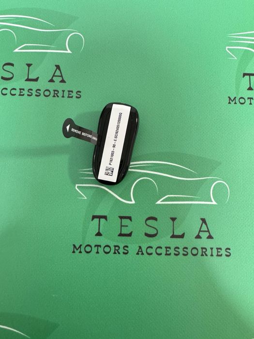Оригінальний Новий!Ключ машинка TESLA model X та X plaid