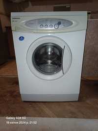 Продам стиральную машину Самсунг S821