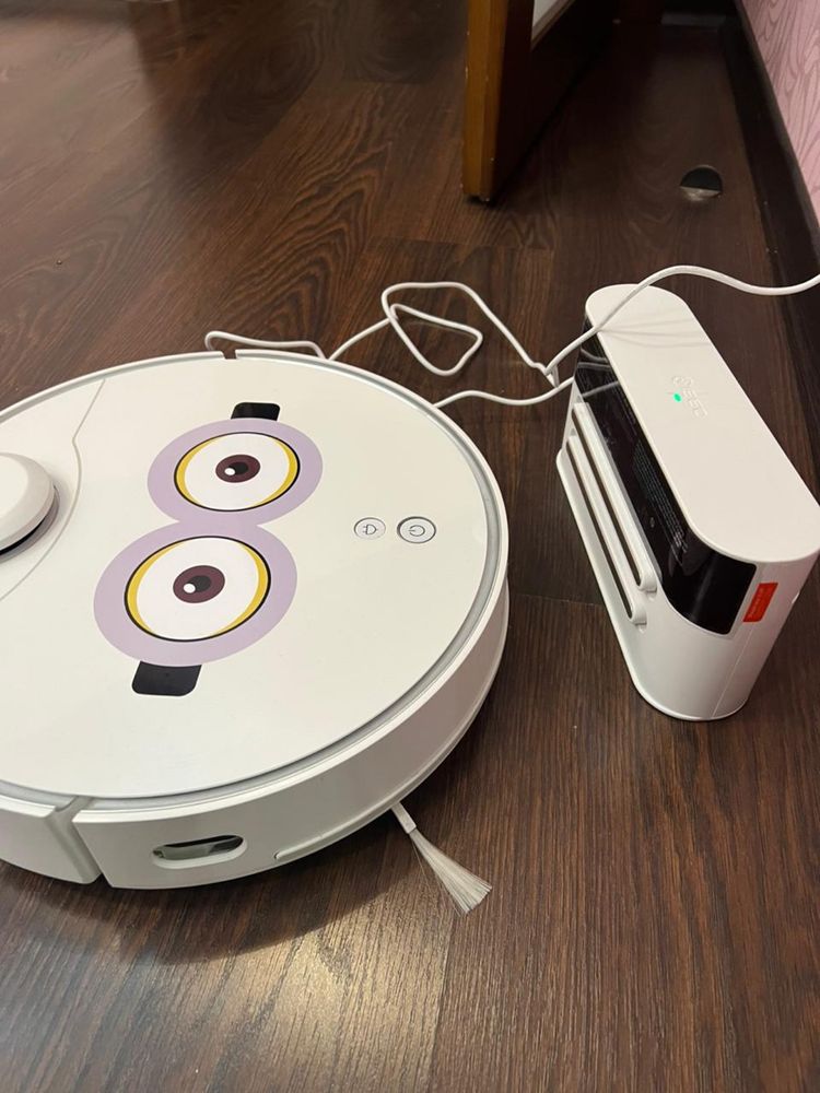 Продам робот пылесос 360 robot vacuum cleaner s6 pro