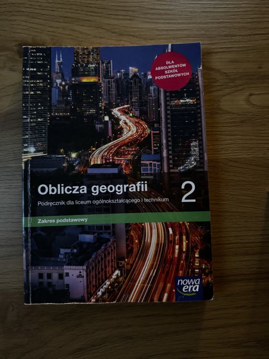 Podrecznik+cwiczenie geografia klasa 2