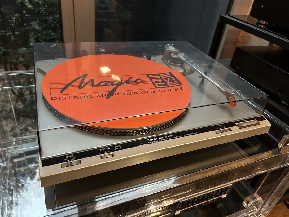 Gira discos Technics SL-B200 em excelente estado e agulha nova