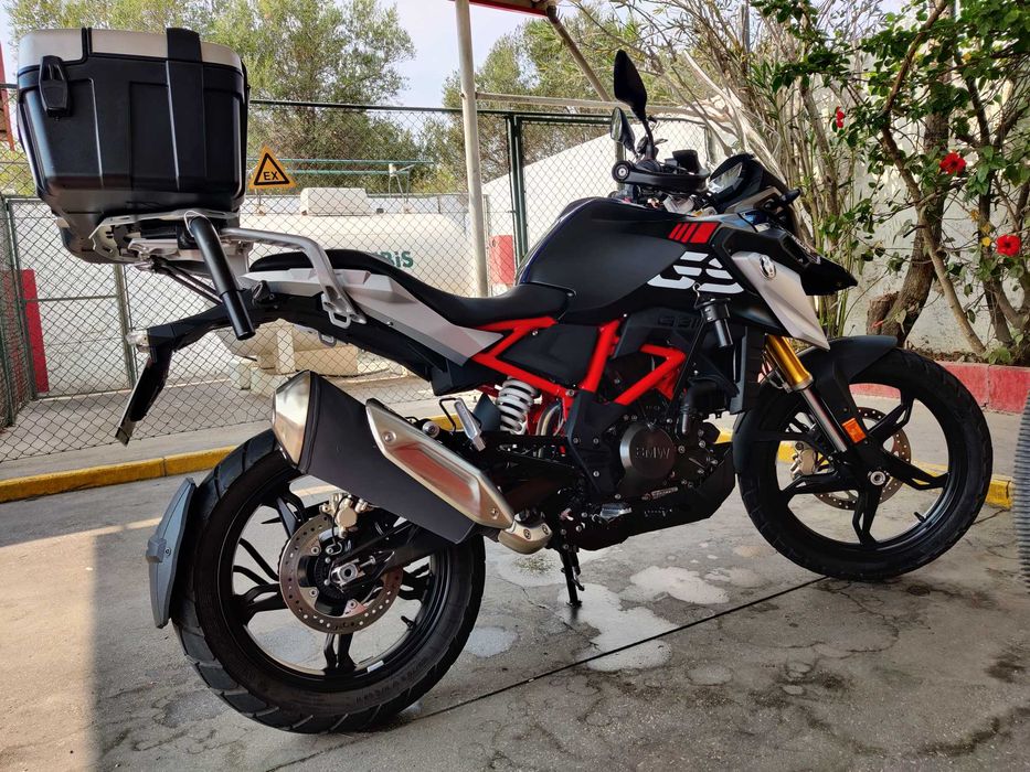 G310 GS RALLYE de garagem