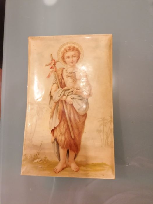 Imagem de santo muito antiga