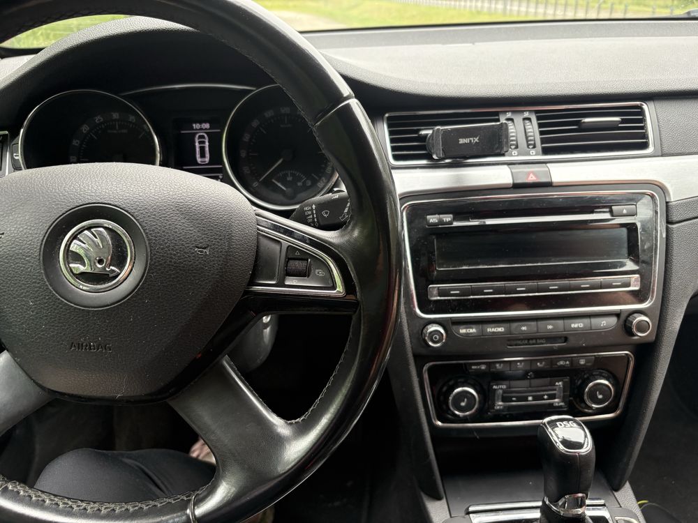 Skoda Superb 2013 DSG  kombi Elegance 149 tys przebieg