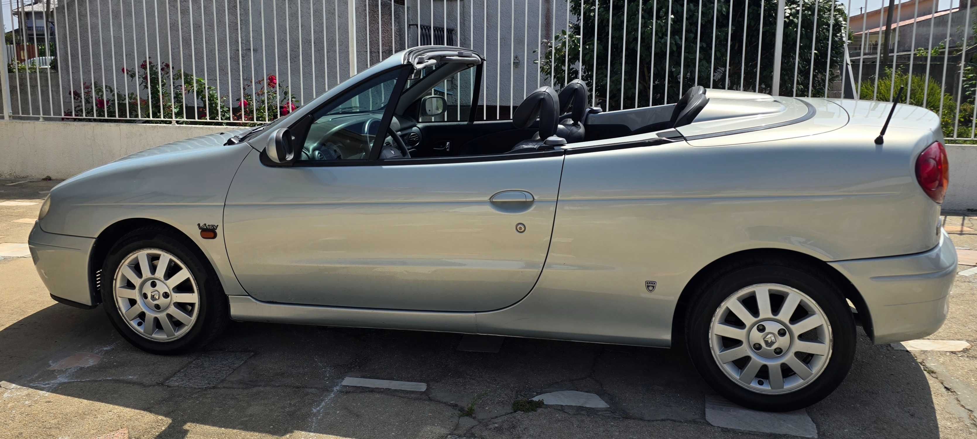 2002 Renault Megane Cabrio
