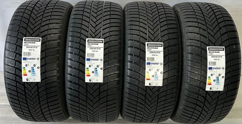 255/40r19 Bridgestone Blizzak LM005 100V XL