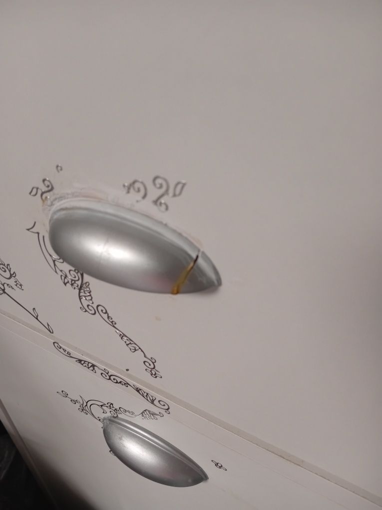Móvel louceiro de cozinha