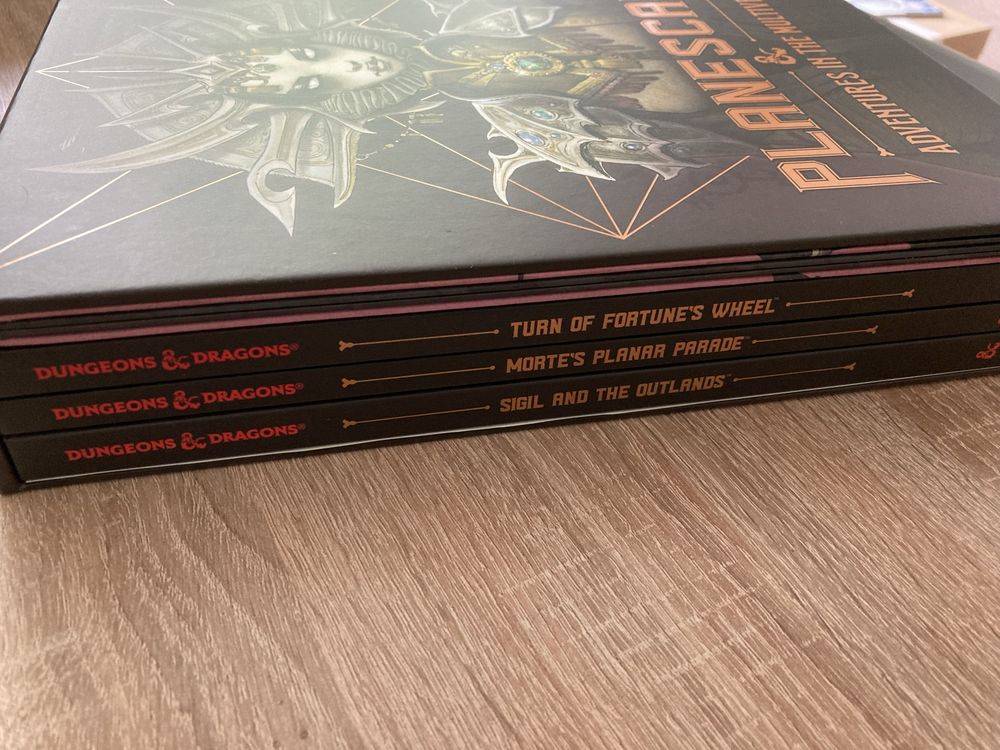 Dungeons and Dragons Planescape - Adventures in Multiverse (5E)