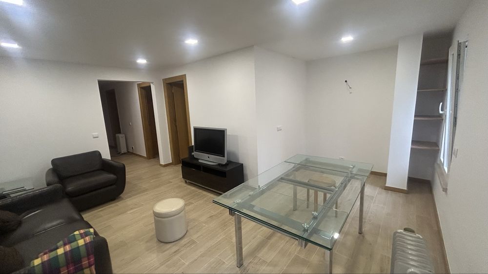 Apartamento T3 - remodelado
