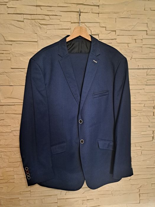 Męski garnitur 176/58