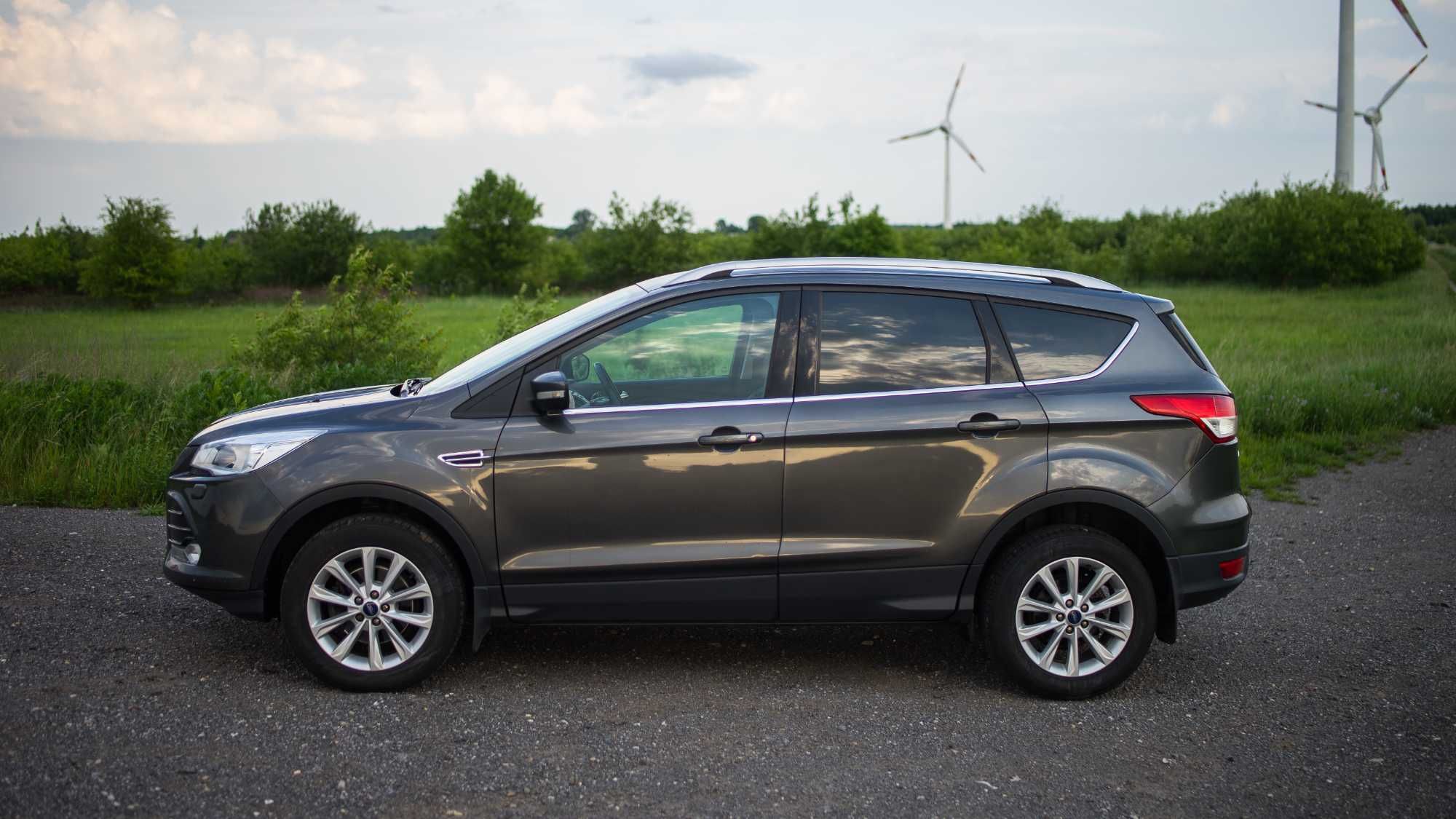Ford Kuga Super Stan!!