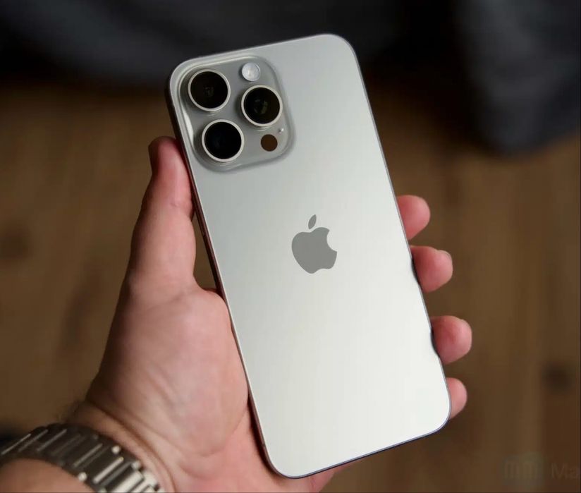 Iphone 15 pro max 512gb rigorosamente novo .