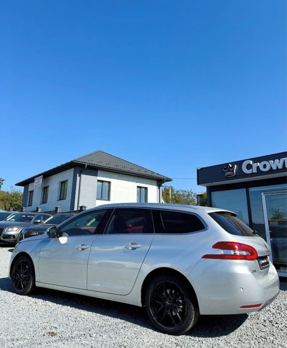 Продам Peugeot 308 2016