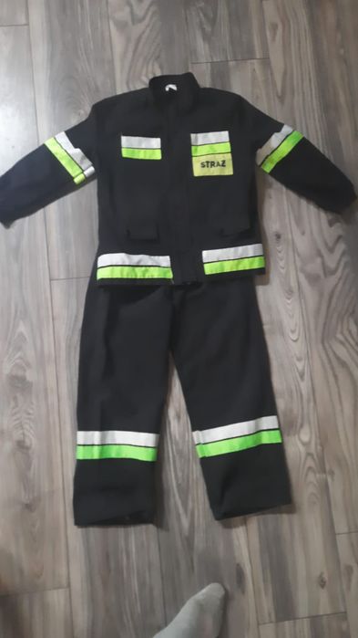 Strój strażaka dla chłopca