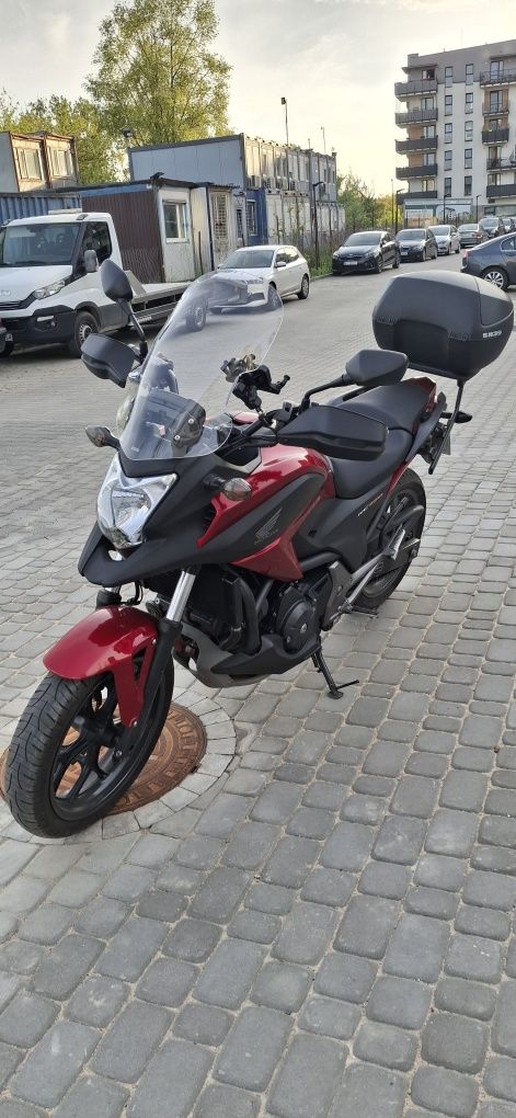 Honda 750 x nc dct