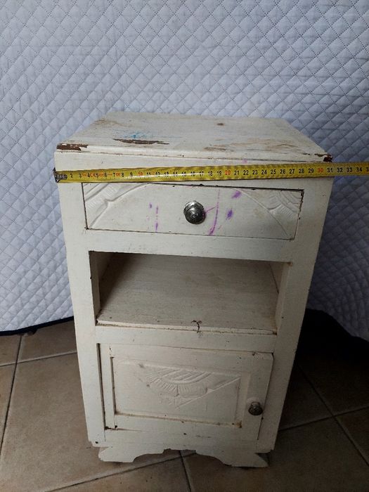 Mesa cabeceira vintage para restauro