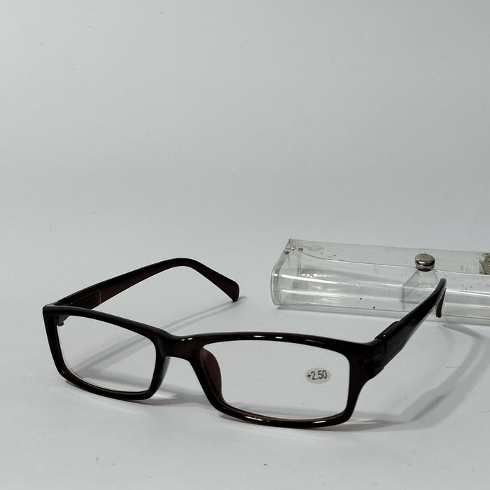 Okulary do czytania plus 2,5