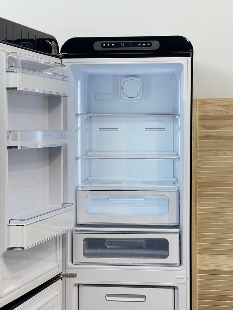 Топовий Холодильник Smeg FAB32RBL5 NoFrost ІдеалСтан