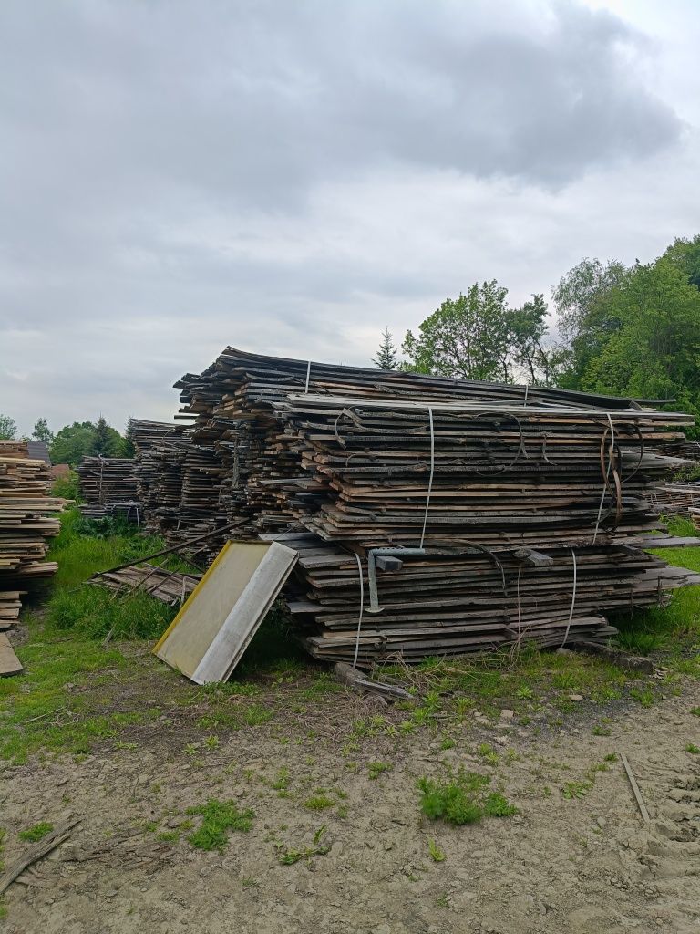 Deski dębowe powietrzno suche