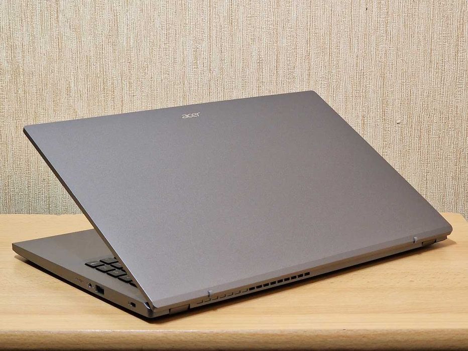 Ноутбук Acer Extensa 15 Core i5-1235U RAM 16 SSD 256Gb Батарея 9 годин