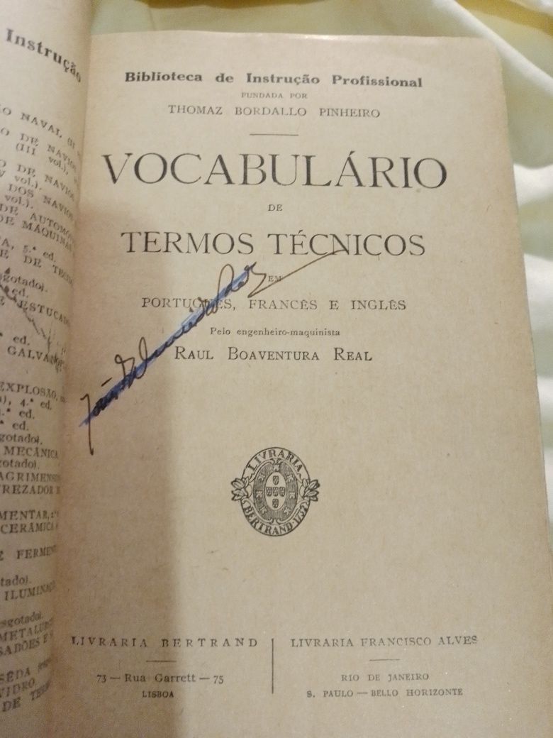 Vocabulario dos Termos tecnicos-B.I.Prof.1ed.20E-Creme maos-2E Desde2E