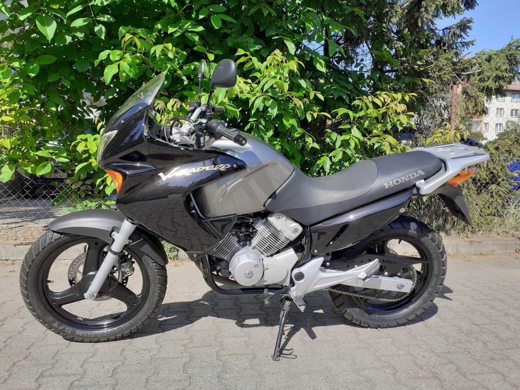 Honda Varadero XL 125 z 2003 roku - SUPER STAN !