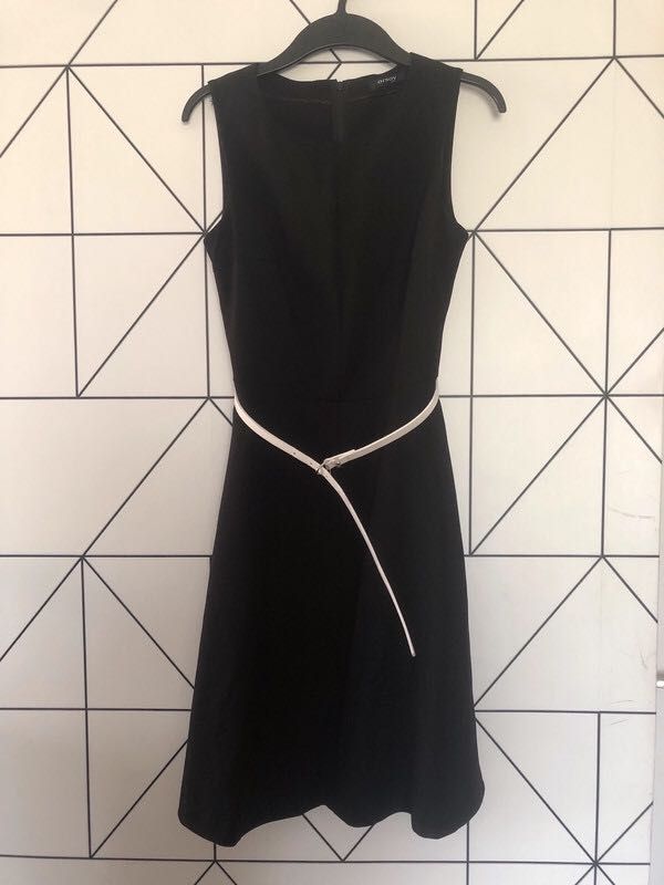 Czarna sukienka basic rozmiar s Orsay