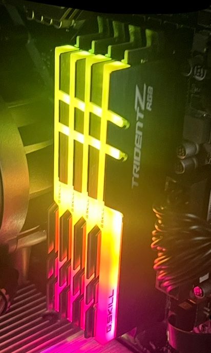 Vendo Material Informatico (CPU/GPU/Fonte/RAM/motherboard)