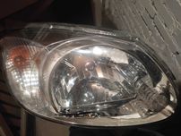 Reflektor HYUNDAI ACCENT prawy przód nowy lampa pp