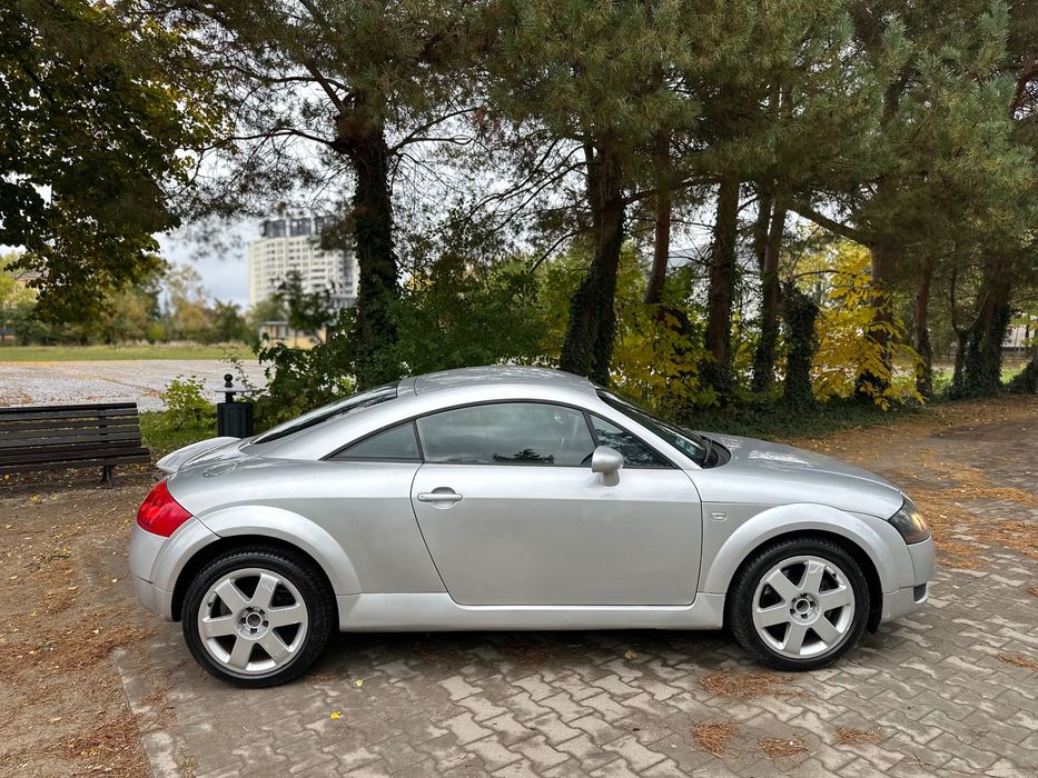 Audi TT 1.8T 180koni dobry stan