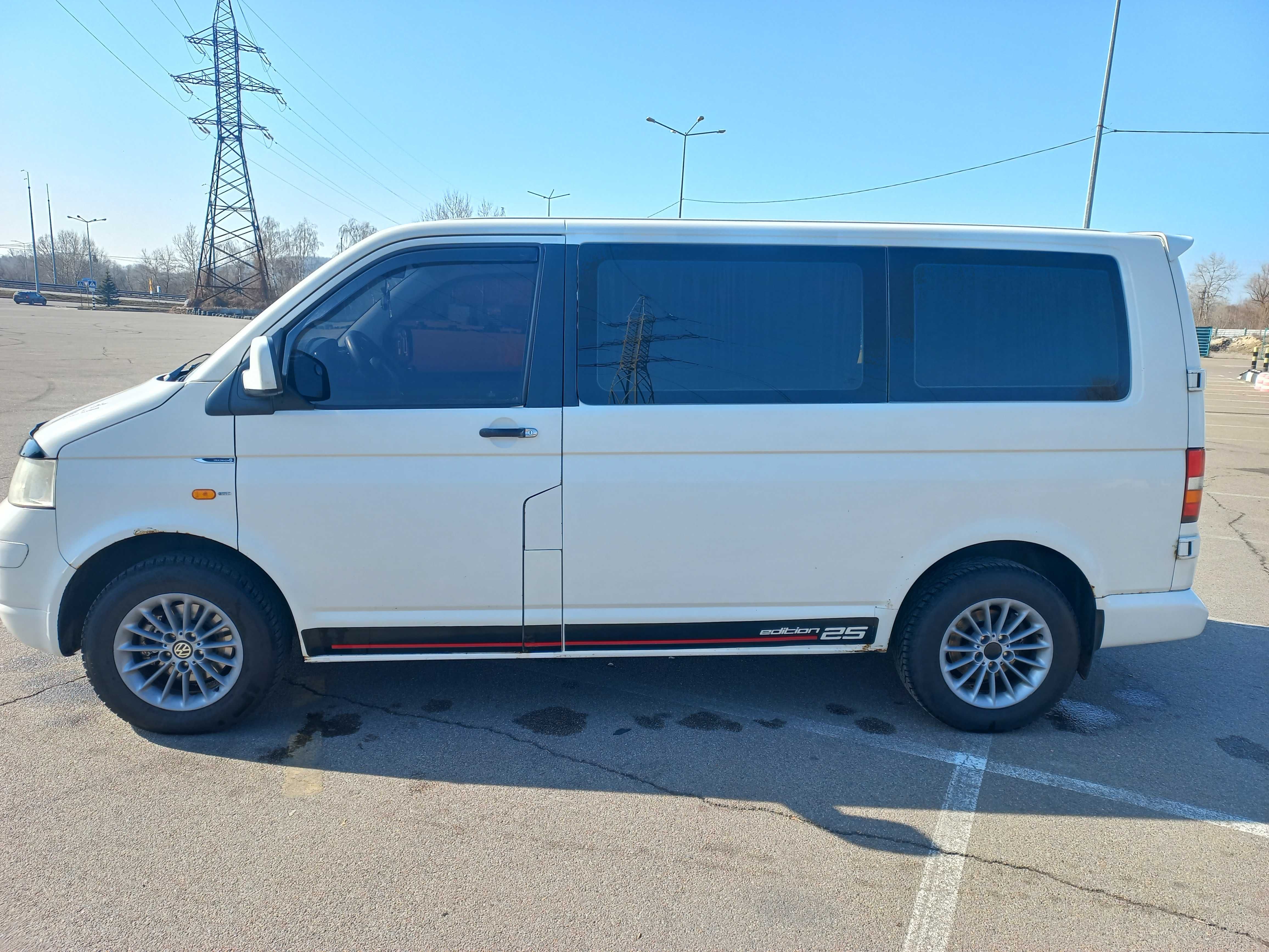 Продажа авто. VW T5