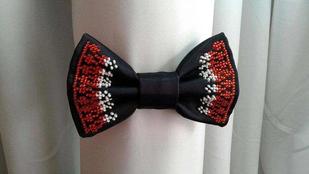 Краватка метелик