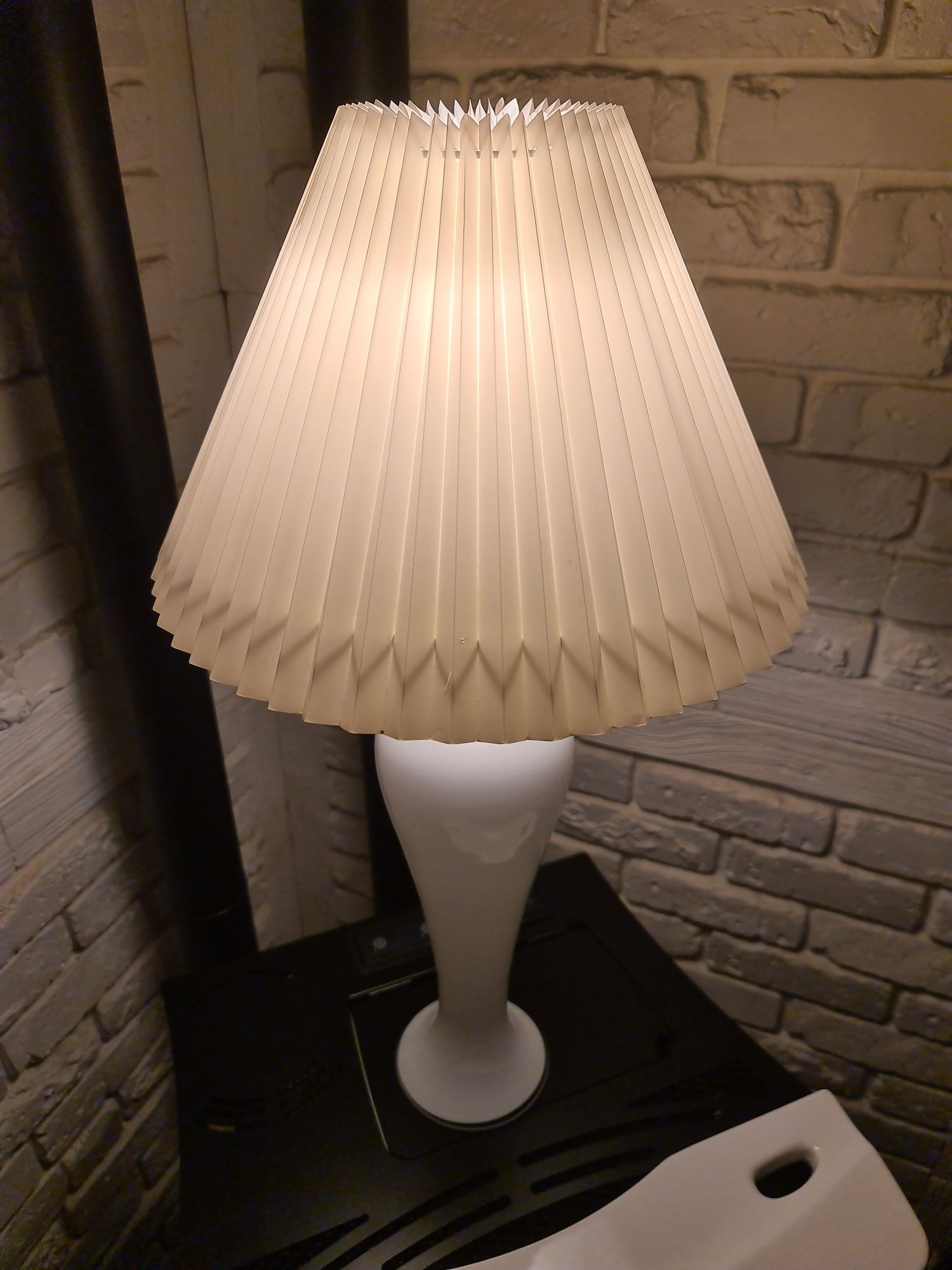 Duńska lampa vintage Holmegaard szkło opalowe