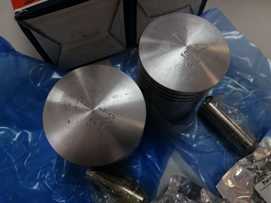Поршня комплект ЯВА/JAWA 559-360-634-638-CZ Made in Тайвань.